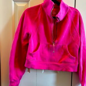 Lululemon sweatshirt